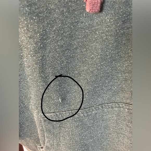 Tentree adult hoodie with pouch Size M/L - Picture 6 of 6